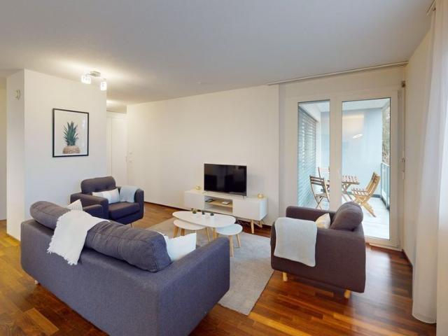 4.5 Zimmer, 111 m², 1. Stock