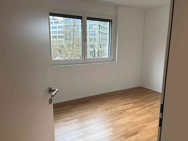 4.5 Zimmer, 111 m², 2. Stock