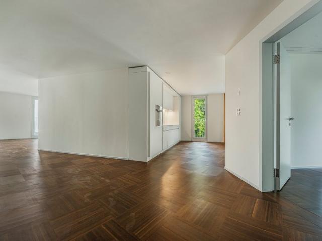 4.5 Zimmer, 112 m², 1. Stock