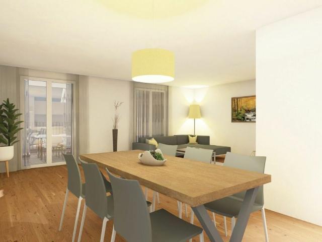 4.5 Zimmer, 112 m², 2. Stock