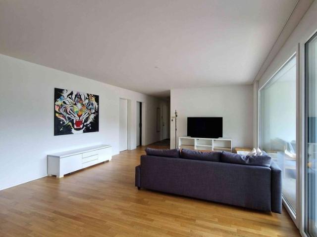 4.5 Zimmer, 117 m², 1. Stock