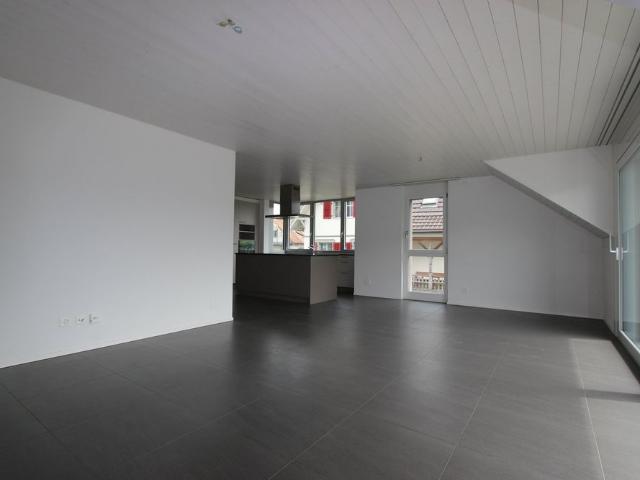 4.5 Zimmer, 117 m², 2. Stock