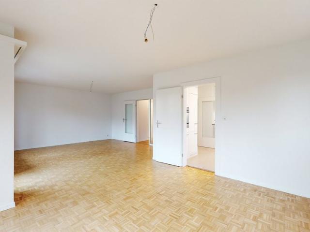 4.5 Zimmer, 117 m², 2. Stock