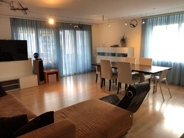 4.5 Zimmer, 114 m², 1. Stock