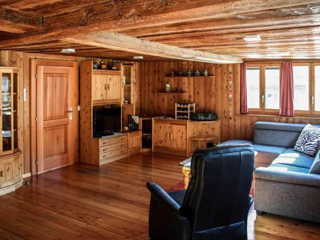 4.5 Zimmer, 115 m², 1. Stock