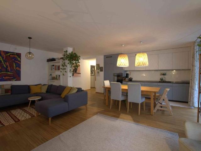 4.5 Zimmer, 115 m², 1. Stock