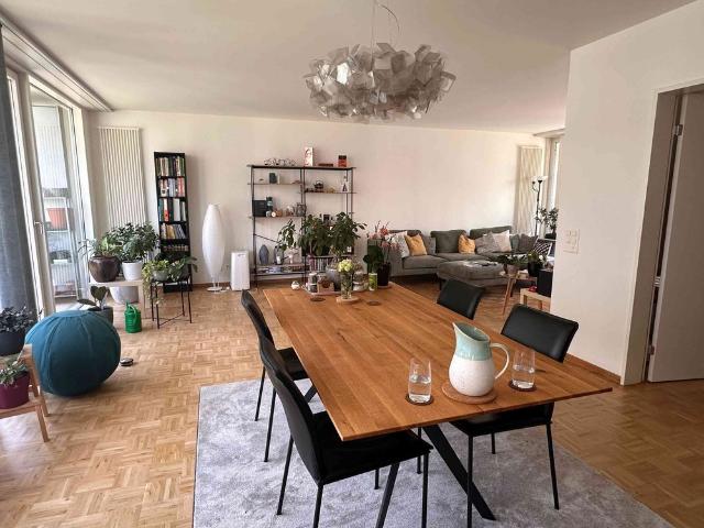 4.5 Zimmer, 115 m², 2. Stock