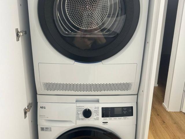 4.5 Zimmer, 115 m², 2. Stock