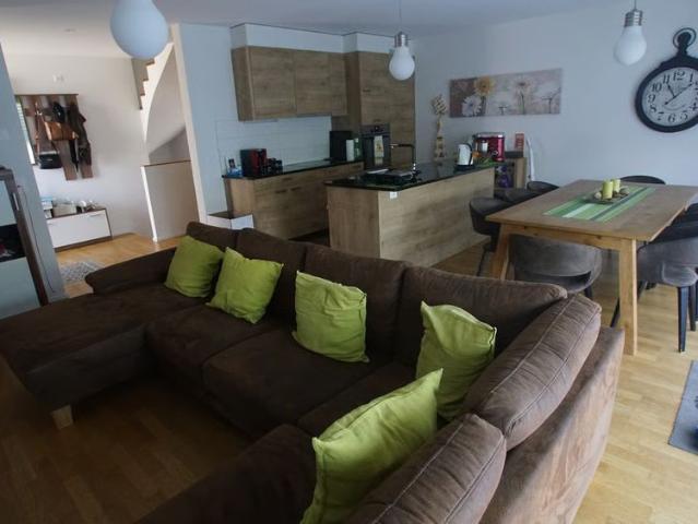 4.5 Zimmer, 116 m², EG