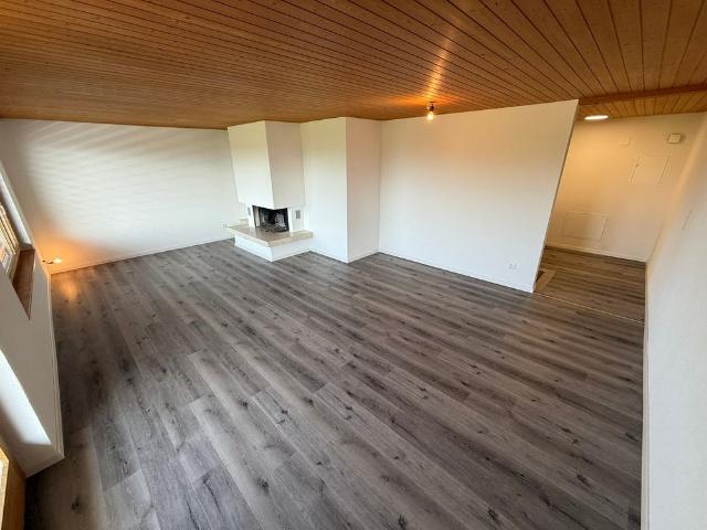 4.5 Zimmer, 118 m², 2. Stock