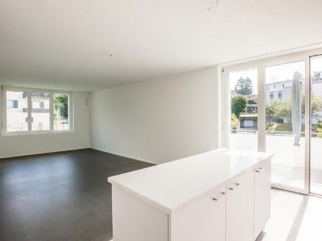 4.5 Zimmer, 118 m², 2. Stock