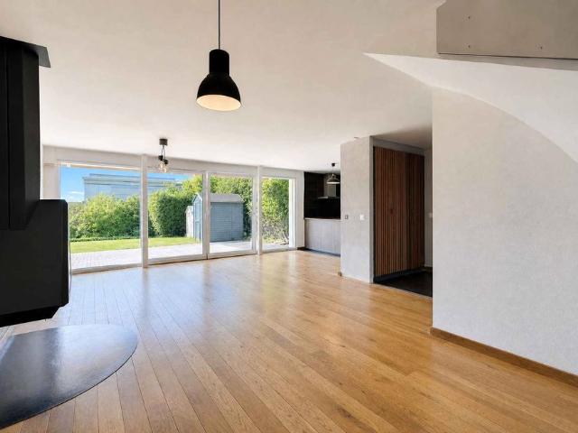 4.5 Zimmer, 120 m², EG