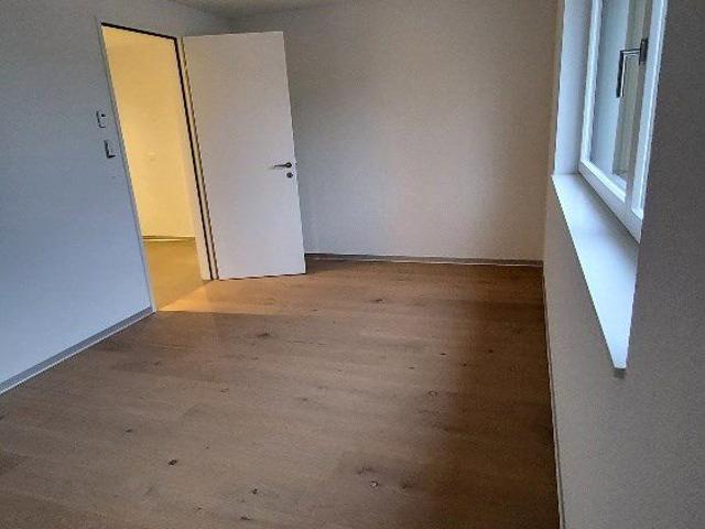 4.5 Zimmer, 120 m², 1. Stock