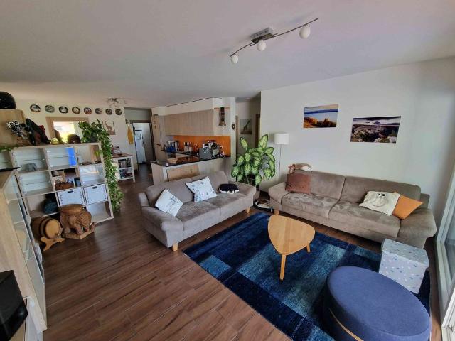 4.5 Zimmer, 120 m², 1. Stock