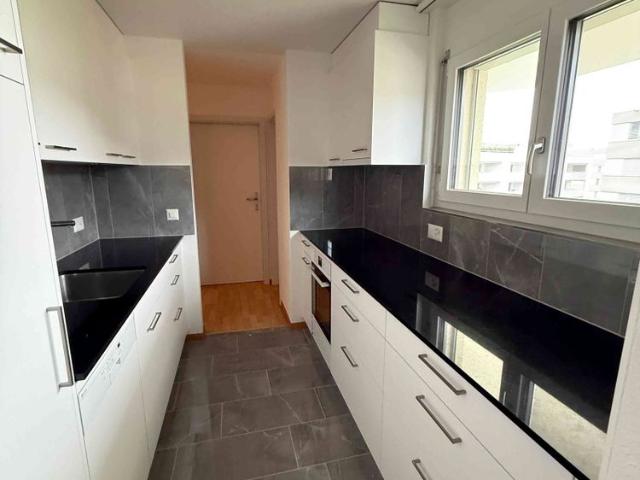 4.5 Zimmer, 120 m², 2. Stock