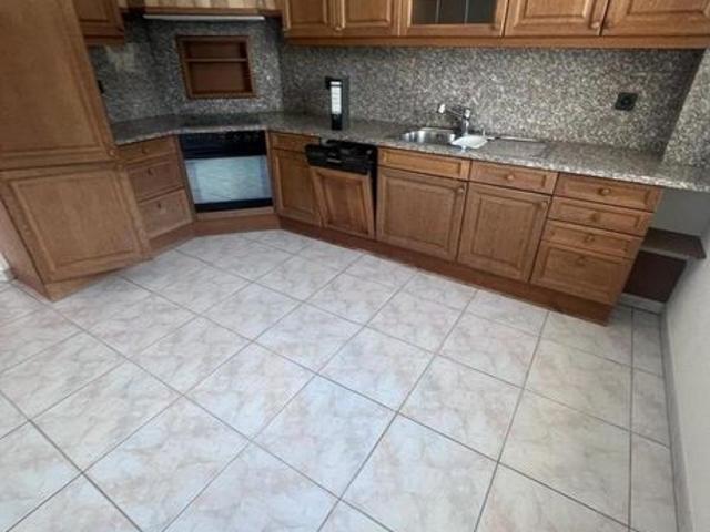 4.5 Zimmer, 120 m², 2. Stock