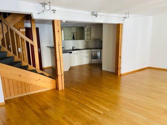 4.5 Zimmer, 120 m², 2. Stock