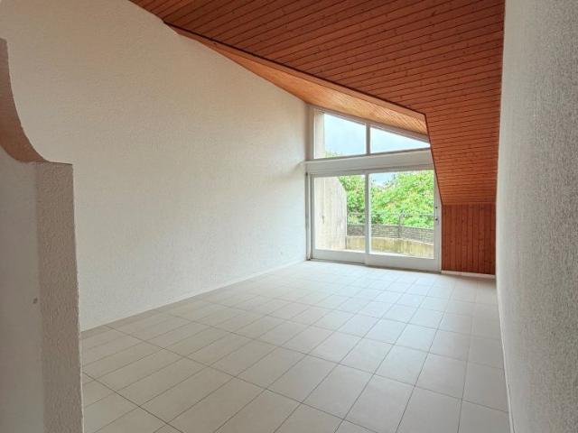 4.5 Zimmer, 120 m², 2. Stock