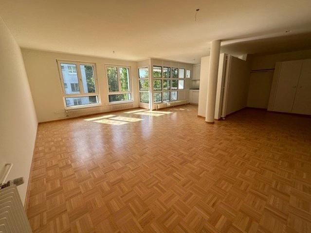 4.5 Zimmer, 120 m², 2. Stock