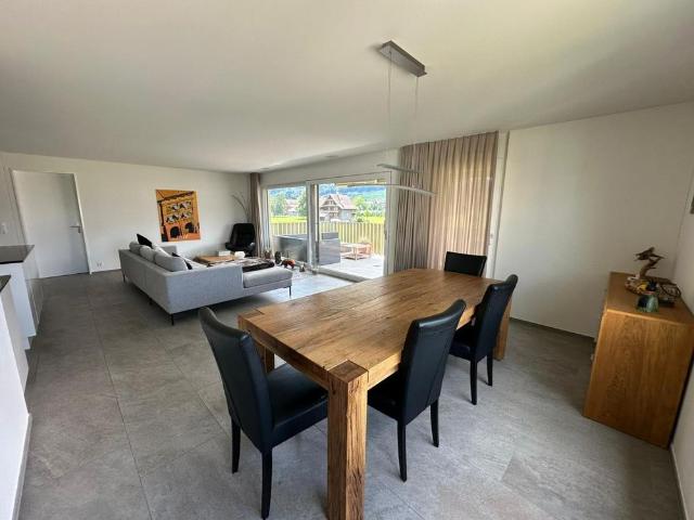4.5 Zimmer, 120 m², 2. Stock