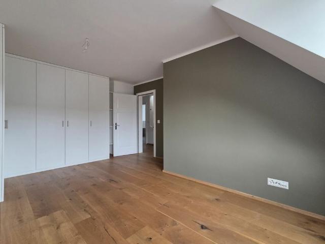 4.5 Zimmer, 120 m², 4. Stock
