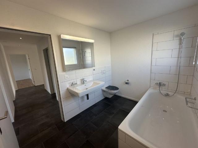 4.5 Zimmer, 121 m², 1. Stock