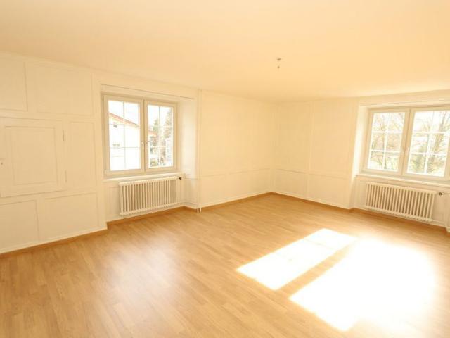 4.5 Zimmer, 122 m², 1. Stock