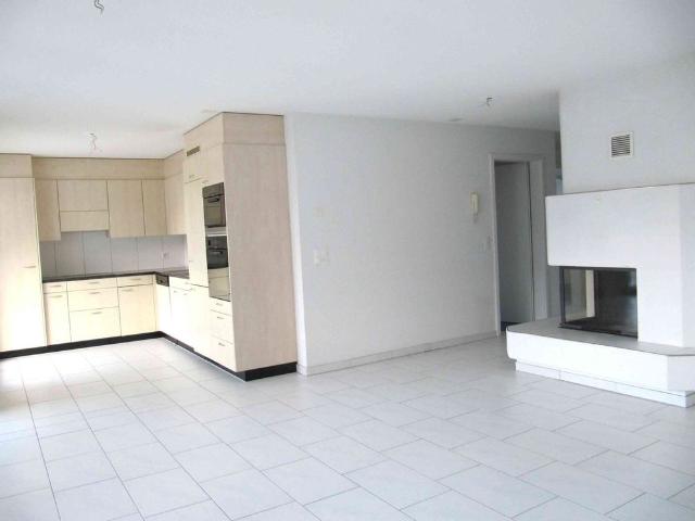 4.5 Zimmer, 122 m², 2. Stock