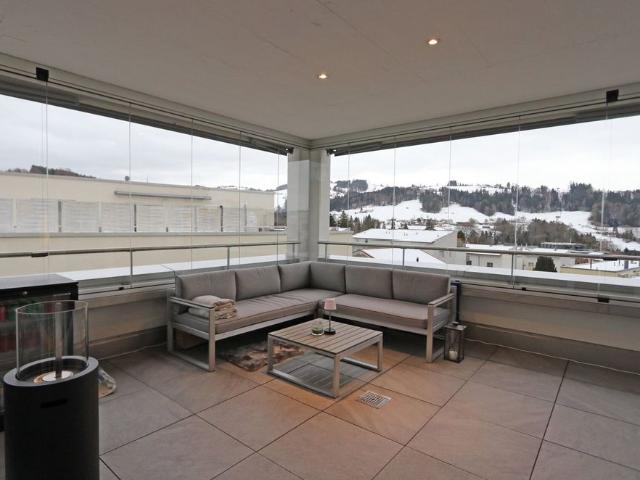 4.5 Zimmer, 127 m², 2. Stock