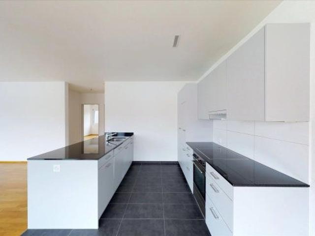 4.5 Zimmer, 124 m², 3. Stock