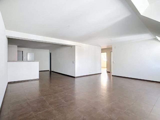 4.5 Zimmer, 124 m², 5. Stock