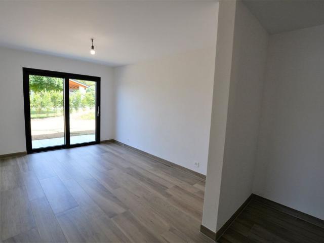 4.5 Zimmer, 125 m², 1. Stock