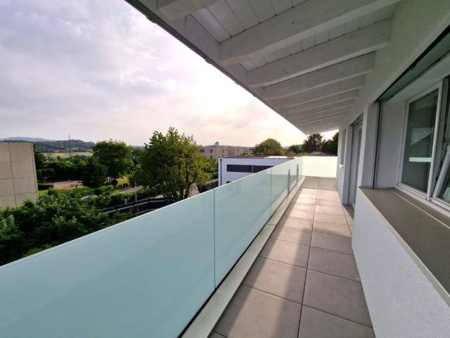 4.5 Zimmer, 125 m², 2. Stock