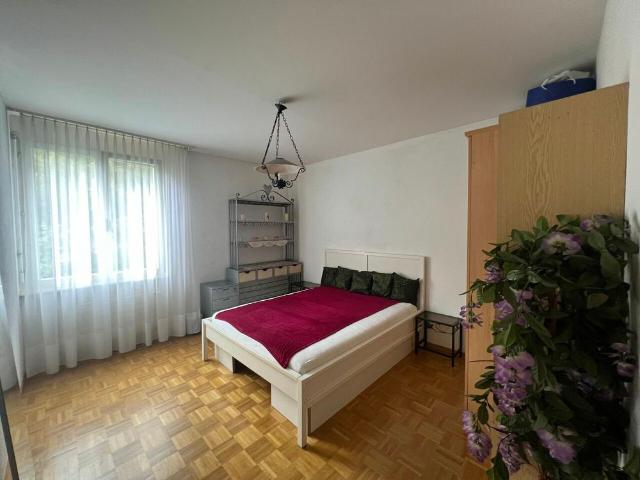 4.5 Zimmer, 126 m², 1. Stock