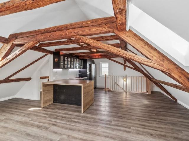 4.5 Zimmer, 126 m², 1. Stock
