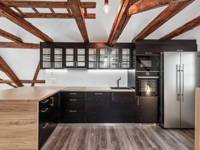 4.5 Zimmer, 126 m², 1. Stock