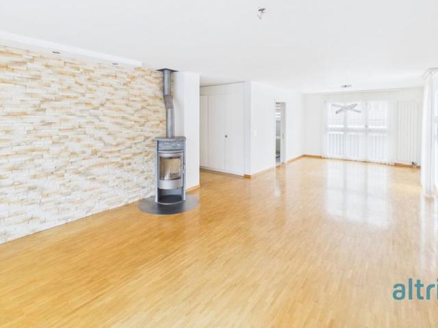 4.5 Zimmer, 126 m², 1. Stock