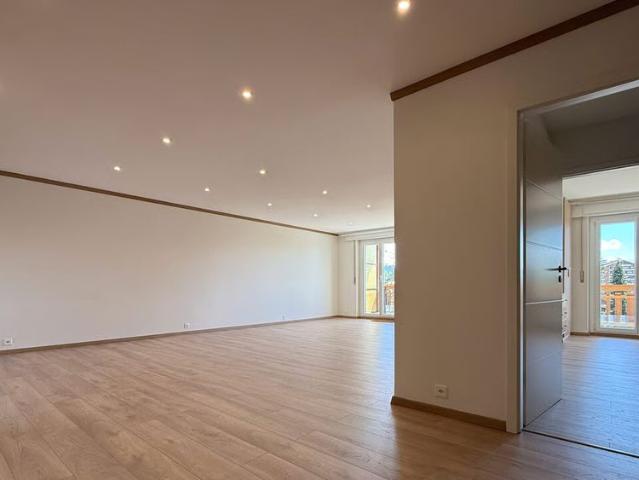 4.5 Zimmer, 128 m², 1. Stock