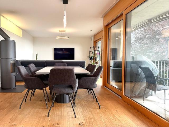 4.5 Zimmer, 129 m², 1. Stock