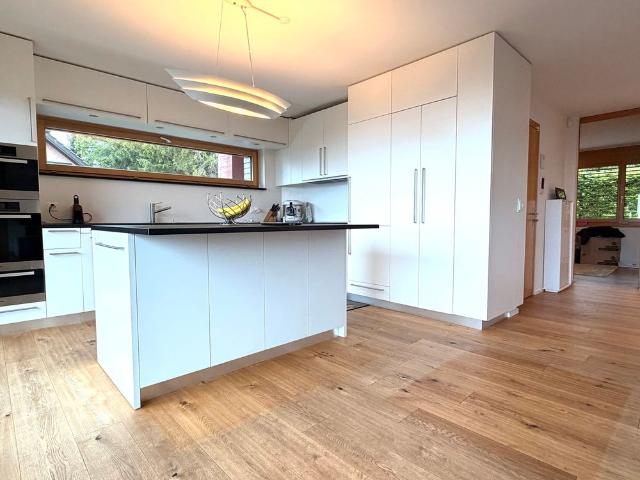 4.5 Zimmer, 129 m², 1. Stock