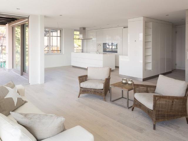 4.5 Zimmer, 133 m², 2. Stock