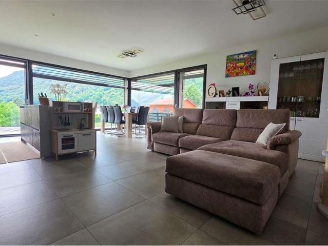 4.5 Zimmer, 130 m², EG