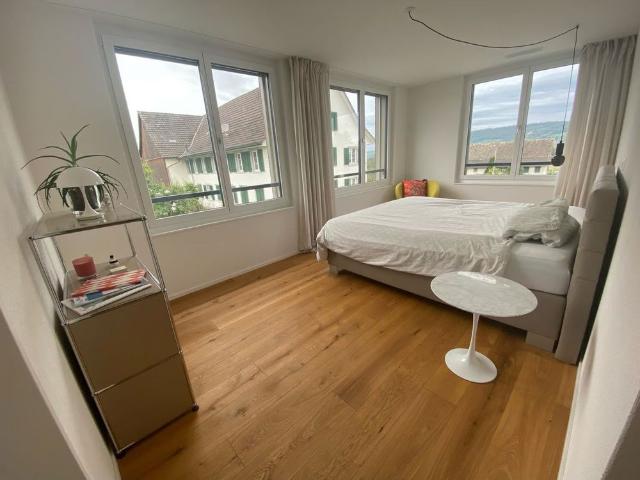 4.5 Zimmer, 130 m², 1. Stock