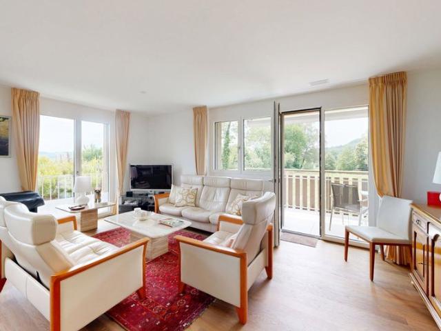 4.5 Zimmer, 130 m², 1. Stock