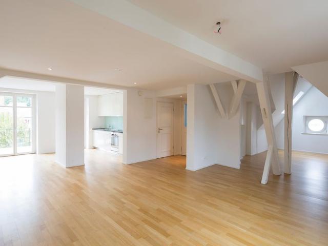 4.5 Zimmer, 130 m², 2. Stock