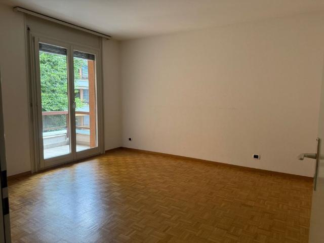 4.5 Zimmer, 130 m², 2. Stock