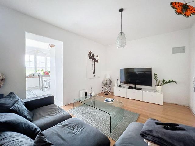 4.5 Zimmer, 130 m², 2. Stock