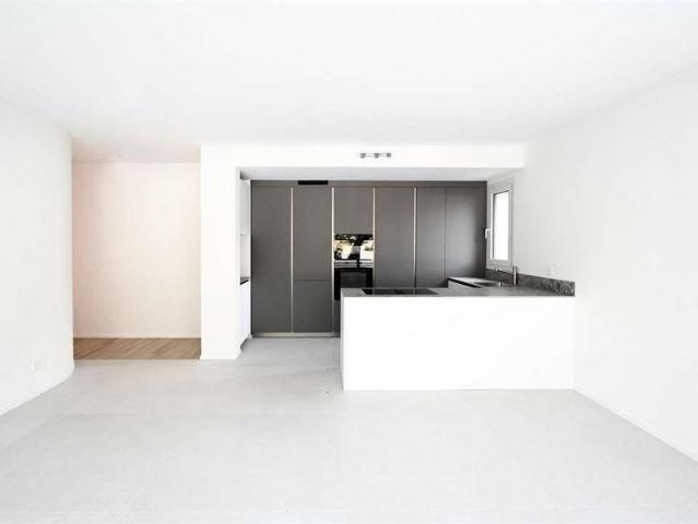 4.5 Zimmer, 130 m², 2. Stock