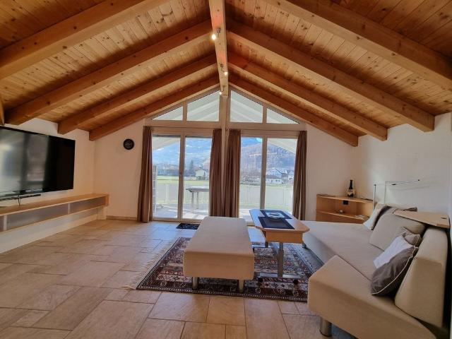 4.5 Zimmer, 130 m², 2. Stock