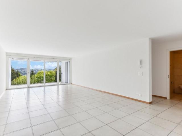 4.5 Zimmer, 131 m², 1. Stock